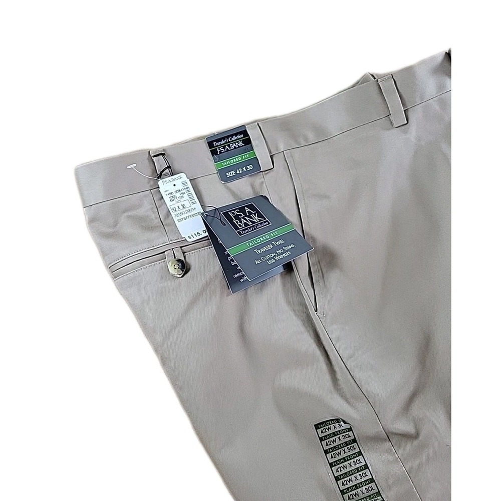 NWT Jos A Bank Traveler Pants Mens 42x30 Tailored Fit Khaki Cotton Crease‎ NWT